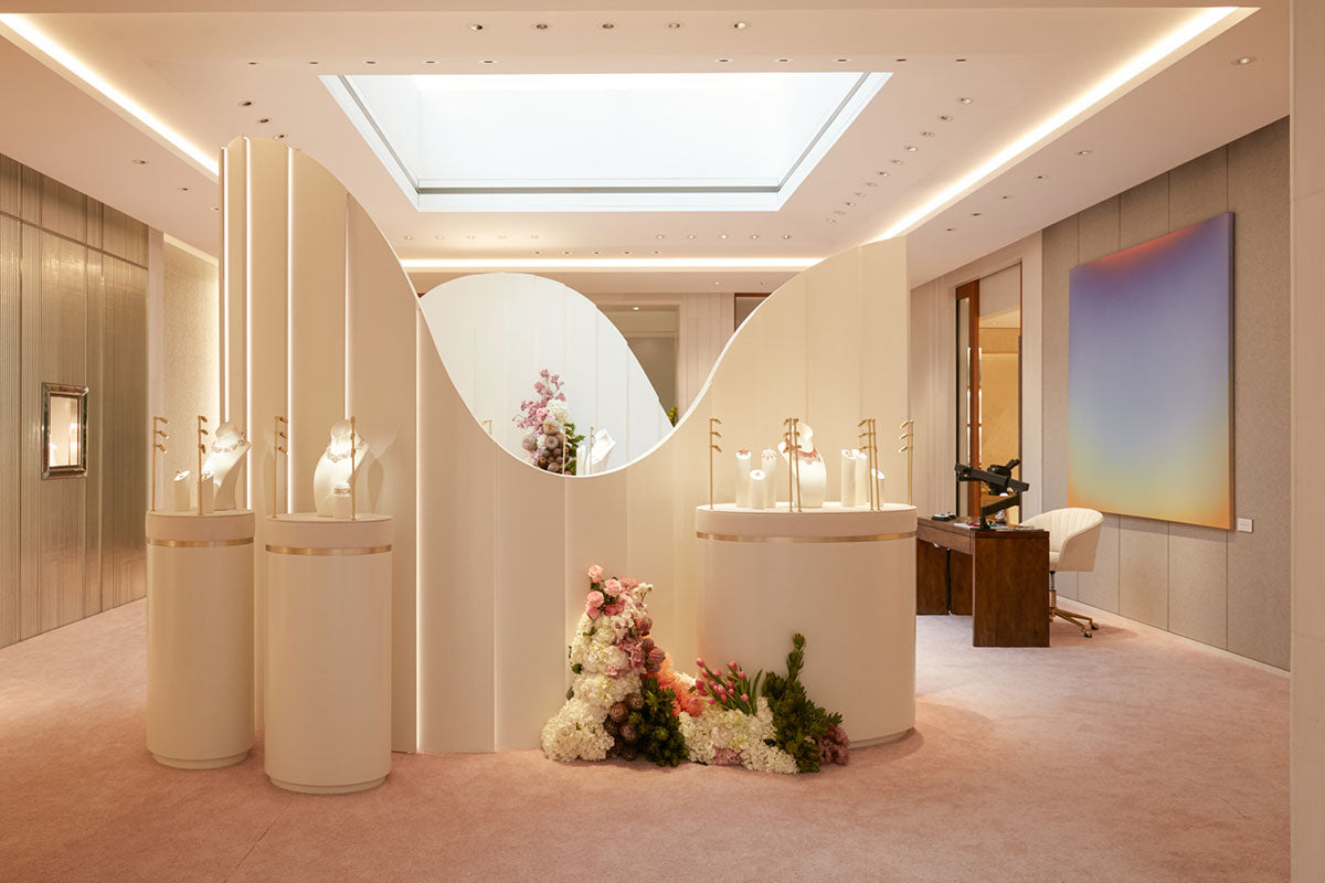 Saint Cloche Gallery